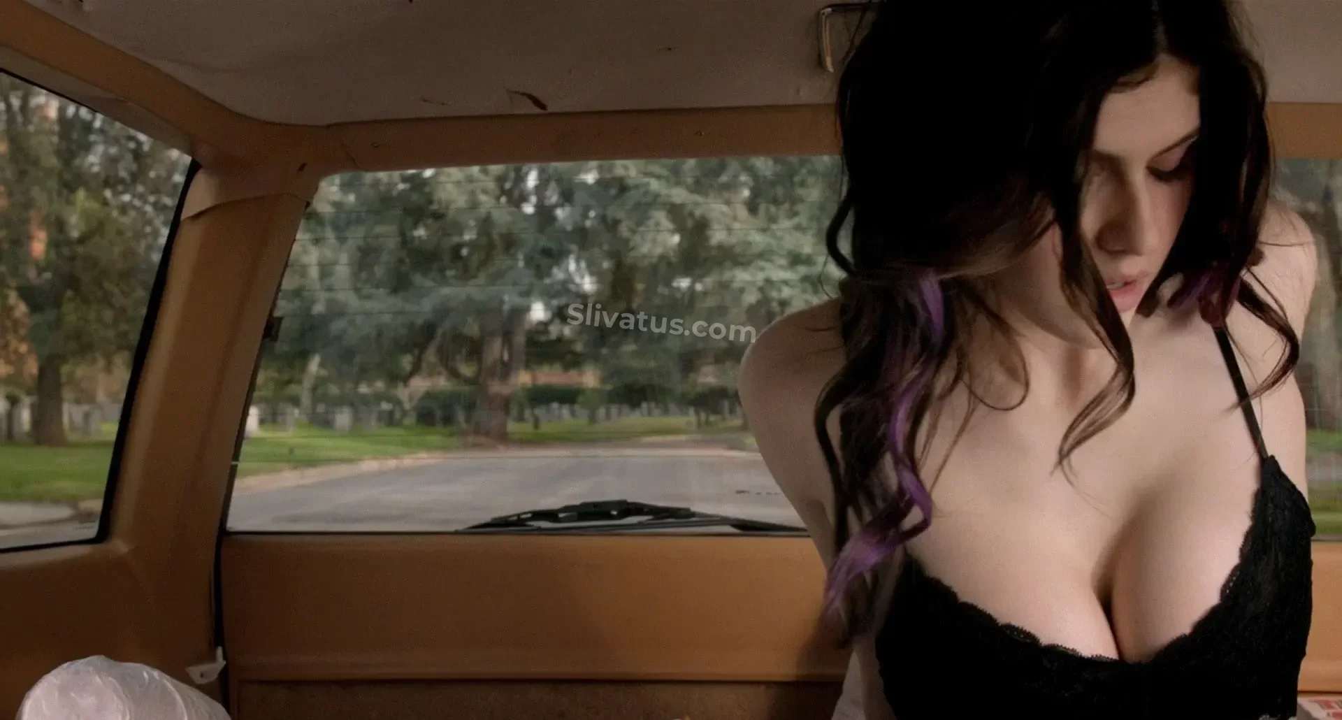 18+ Голая тиктокерша Александра Даддарио на фото