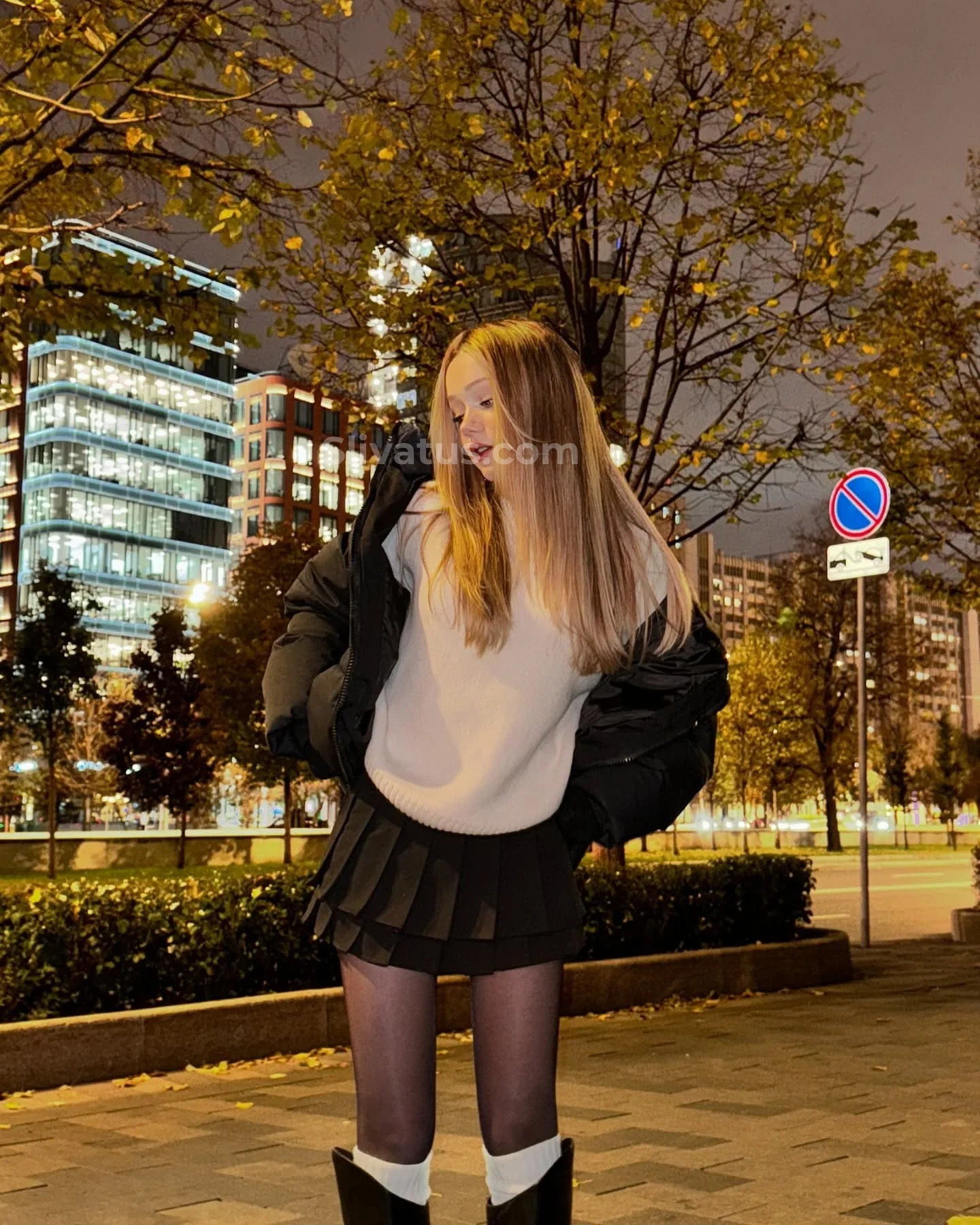 18+ Голая тиктокерша Антотка (antotkaa) на фото