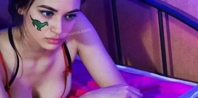 18+ Голая тиктокерша Морана Батори (Morana Battory) на фото