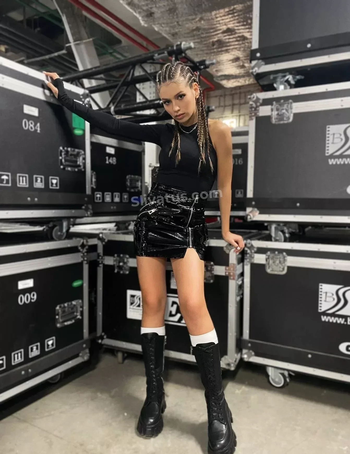 18+ Люся Чеботина знаменитость без одежды