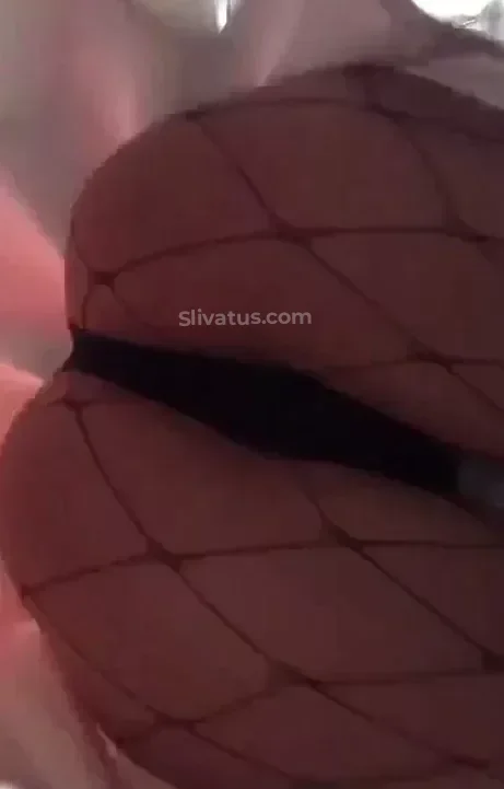 18+ Морана Батори (Morana Battory) модель без одежды