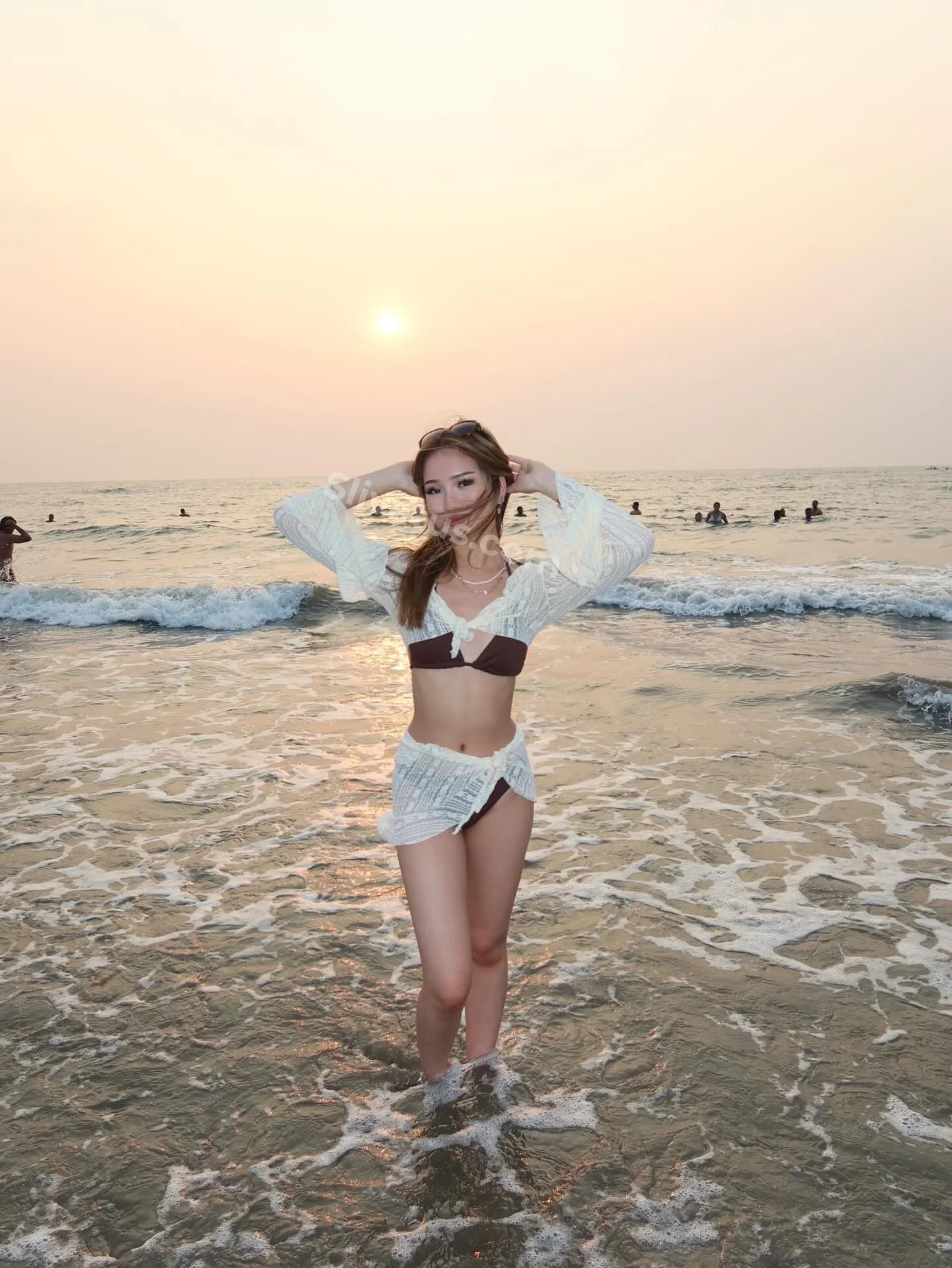 18+ Обнаженное тело тиктокерши Жануля