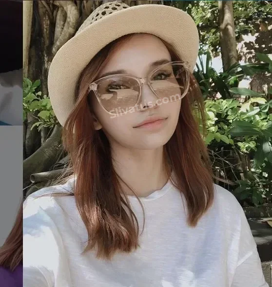 18+ Слив фото блогерши Smorodinova (Валерия Смородинова)