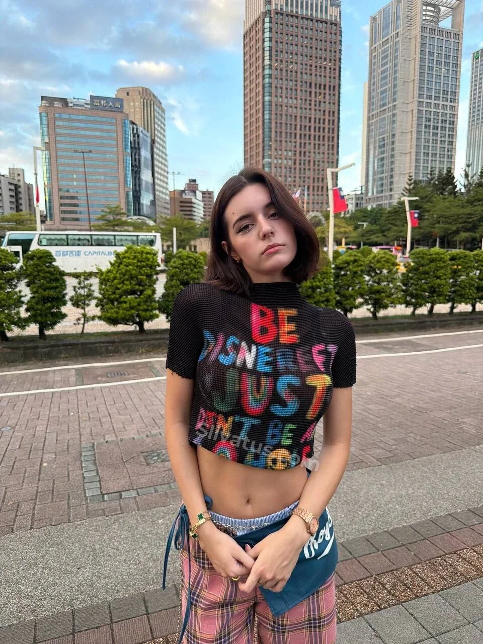 18+ Слив интимного фото тиктокерши Masha Lefter