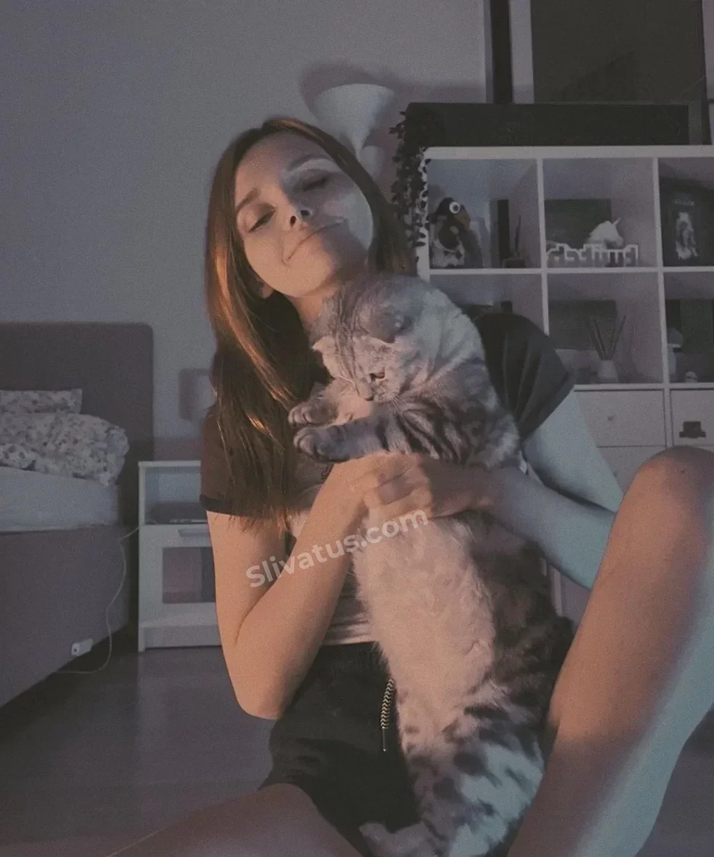 18+ Утечка фото блогерши Smorodinova (Валерия Смородинова)