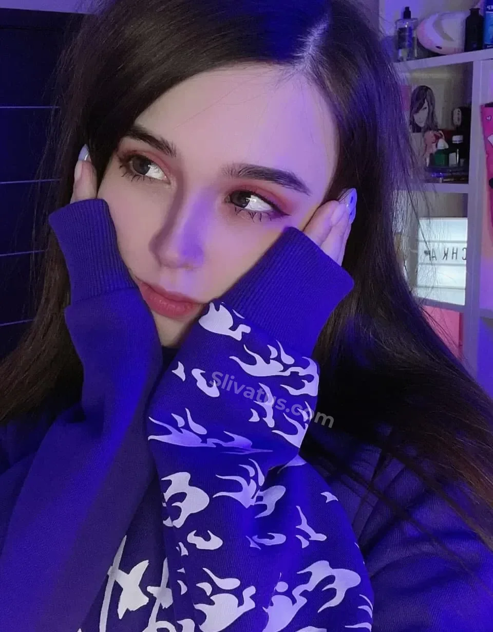 18+ Утечка фото блогерши Yuuechka (Юечка)