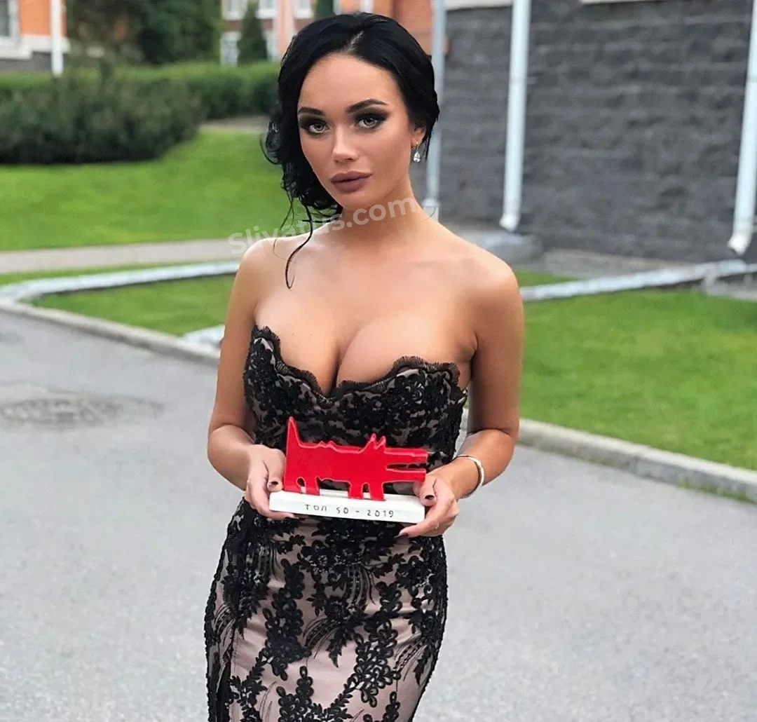 HD Слив голой блогерши Яна Кошкина