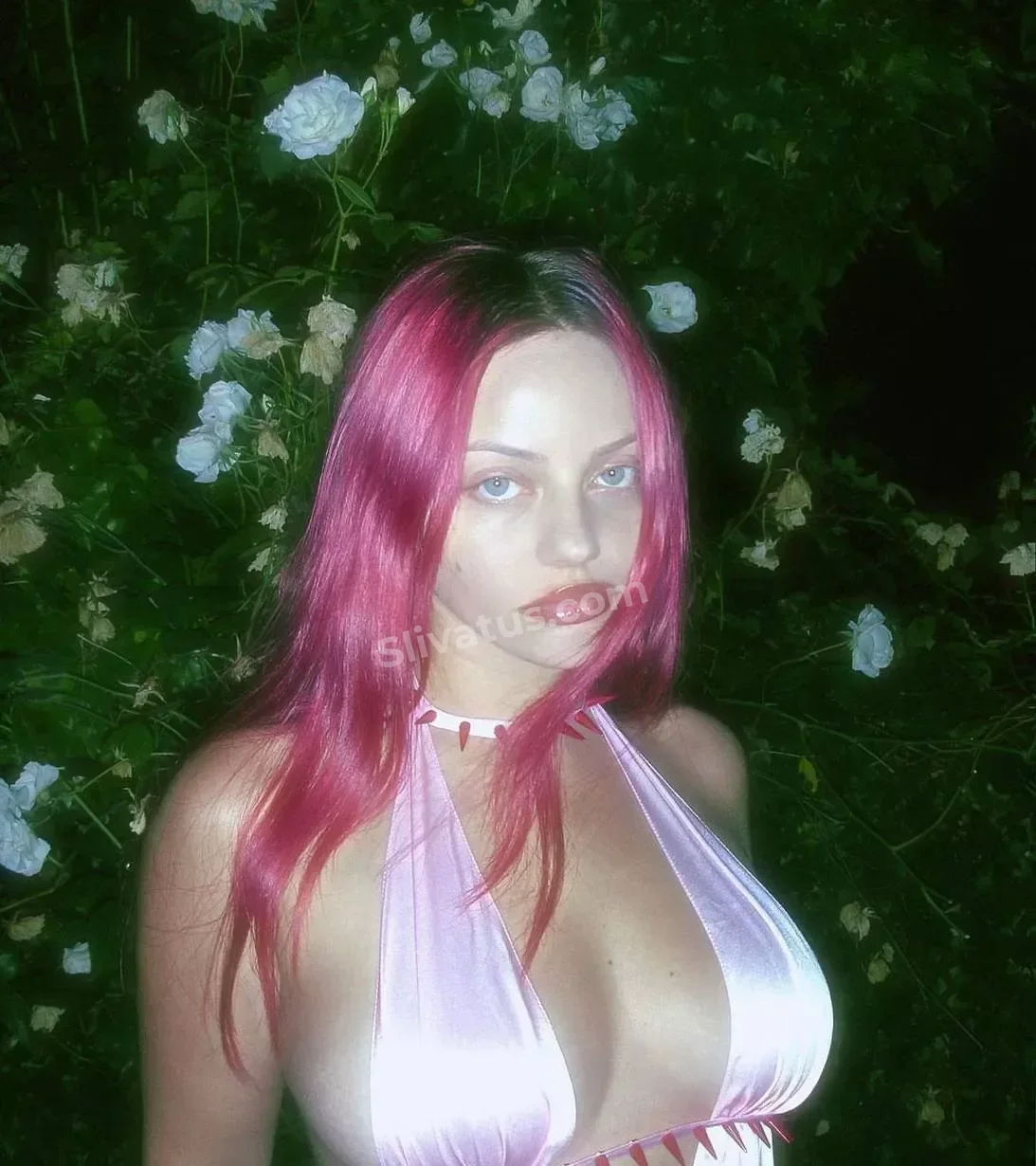 Без цензуры Голая тиктокерша Катя Кищук на фото