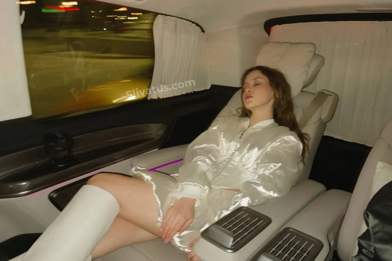 Без цензуры HD фото слива тиктокерши Анна Пересильд