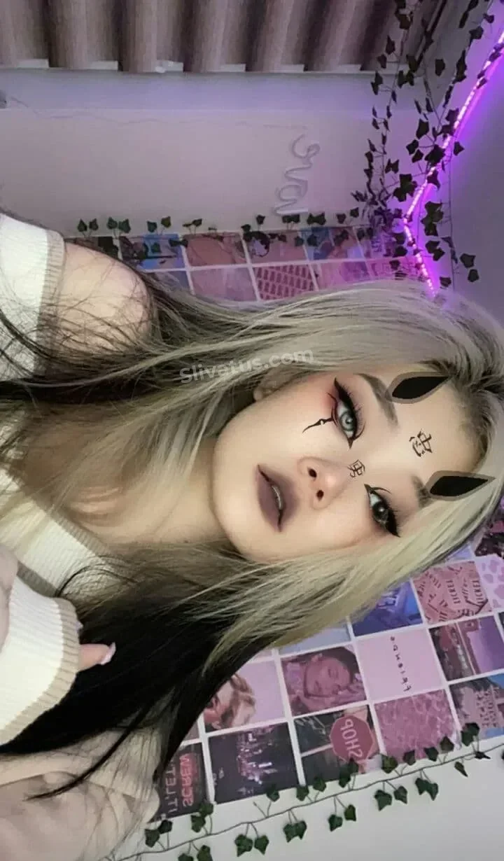 Без цензуры Кристина Ким (Kika Kim) тиктокерша без одежды