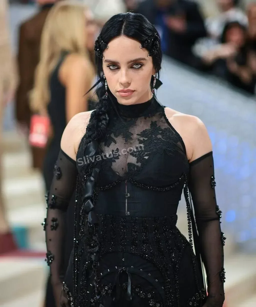 Без цензуры Слив русских популярных девушек и Билли Айлиш (Billie Eilish)