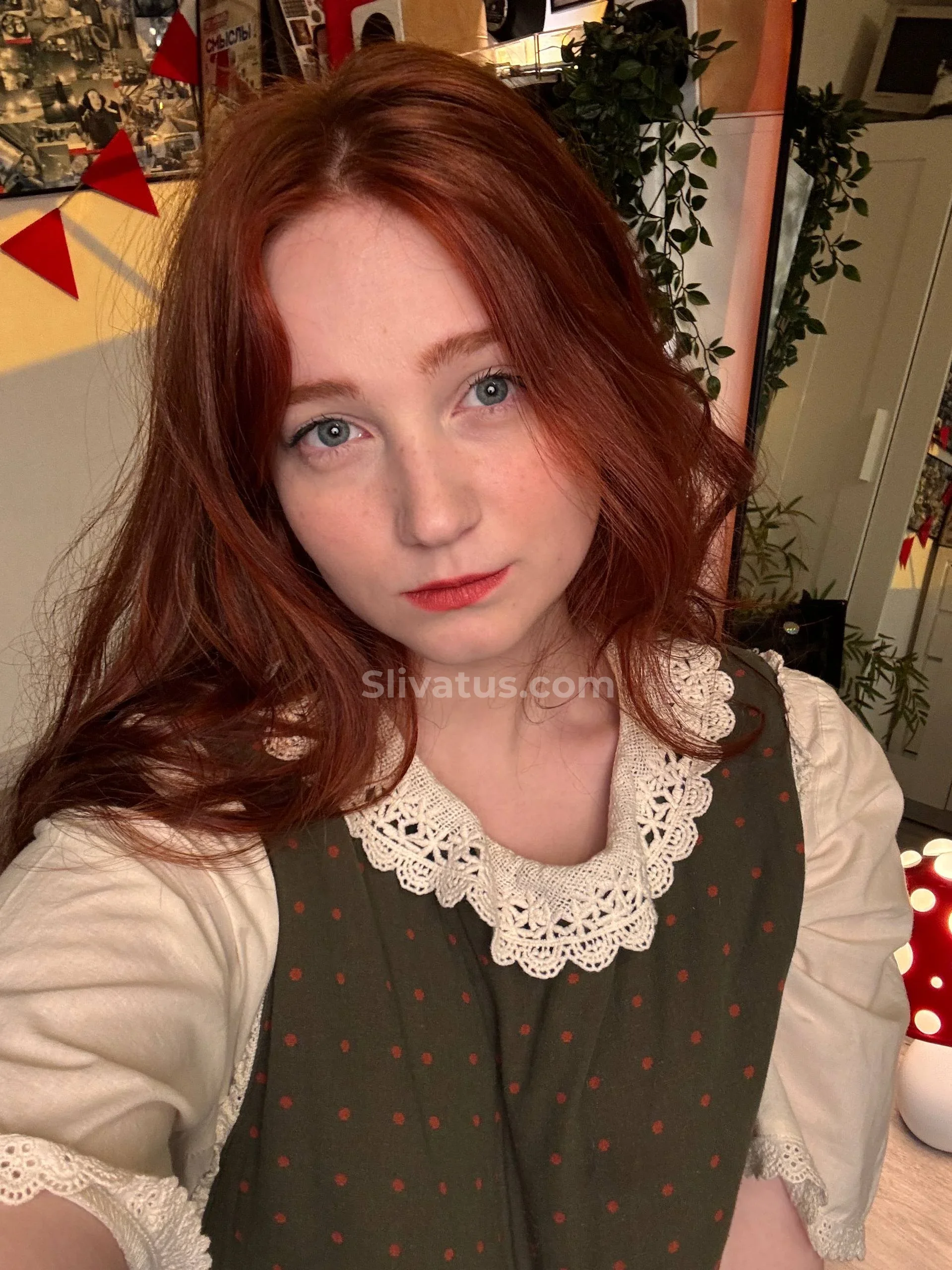 Без цензуры Свежий слив видео блогерши Эвелинушка