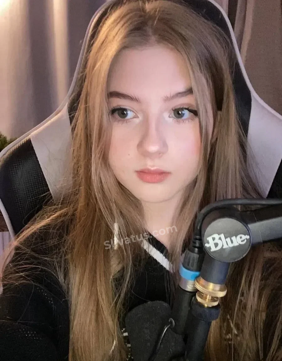 Без цензуры Утечка фото блогерши Гаечка (Gaechkatm)