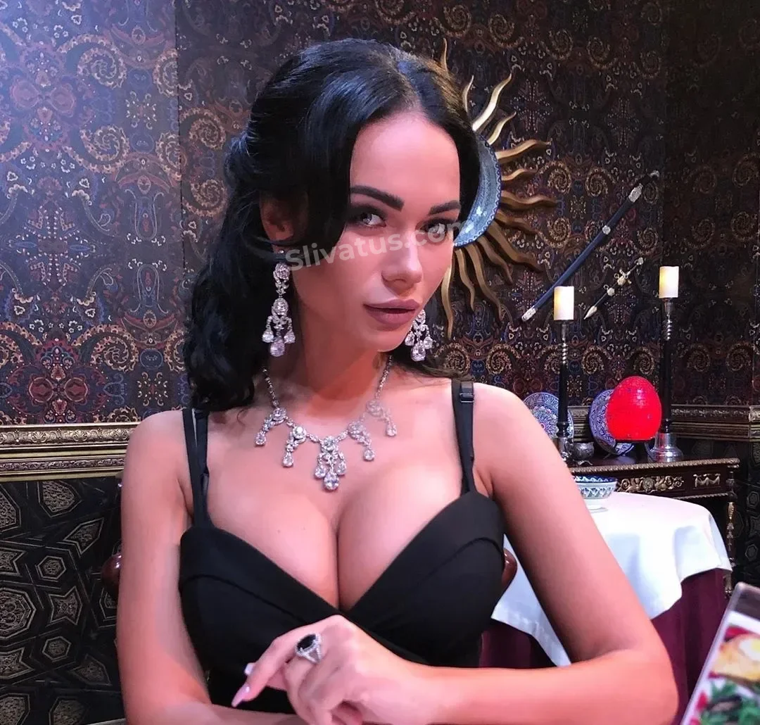 OnlyFans Слив фото блогерши Яна Кошкина