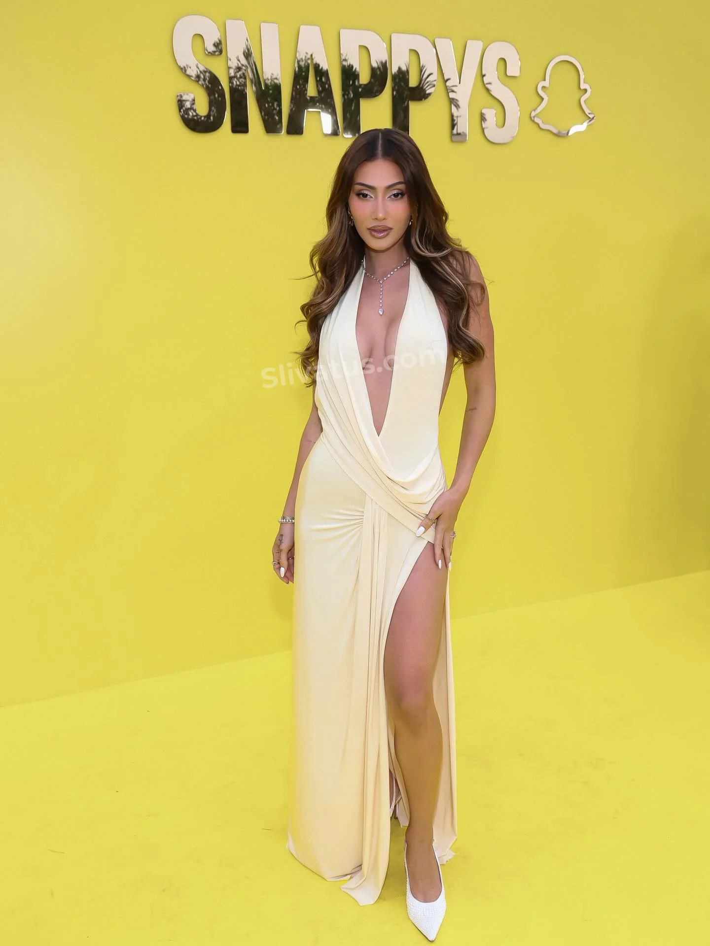 Для взрослых francesca модель без одежды