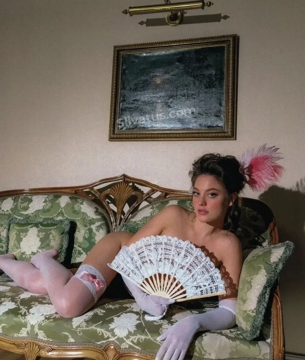 Для взрослых Голая тиктокерша Дилара Зинатуллина (influesii) на фото