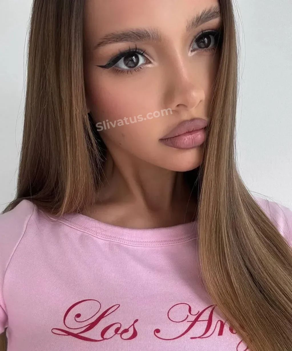 Для взрослых Горячее фото тиктокерши Валя Карнавал (karna.val)