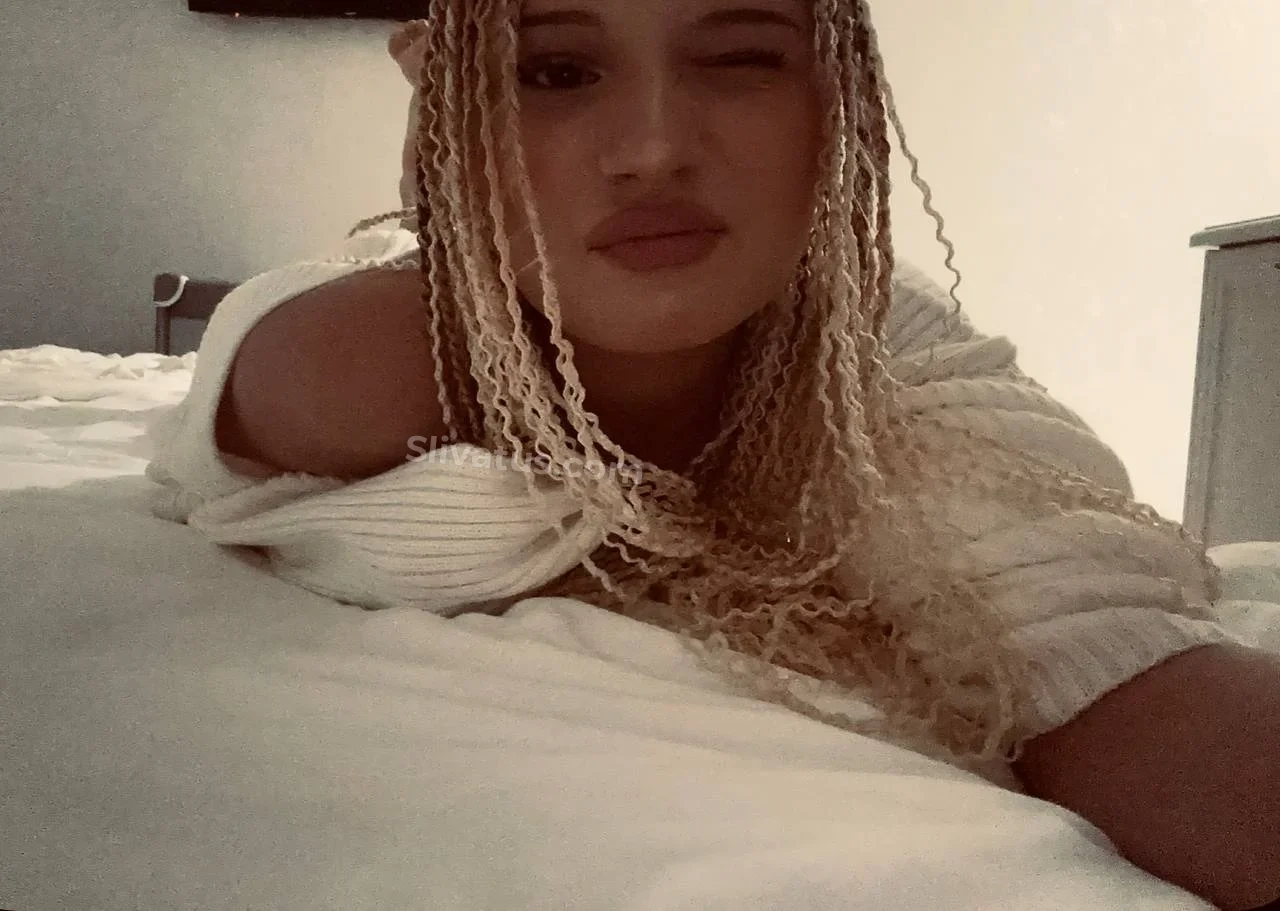 Для взрослых Слив интимного фото тиктокерши Милена Королевка