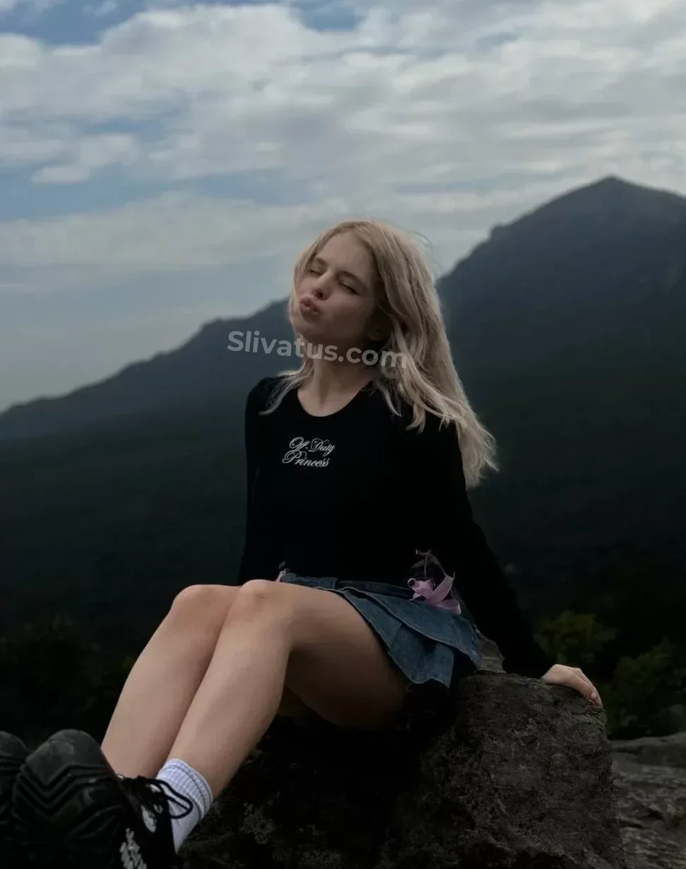 Для взрослых Слив секс тик токерши Эми Роуз (emiroysssss)