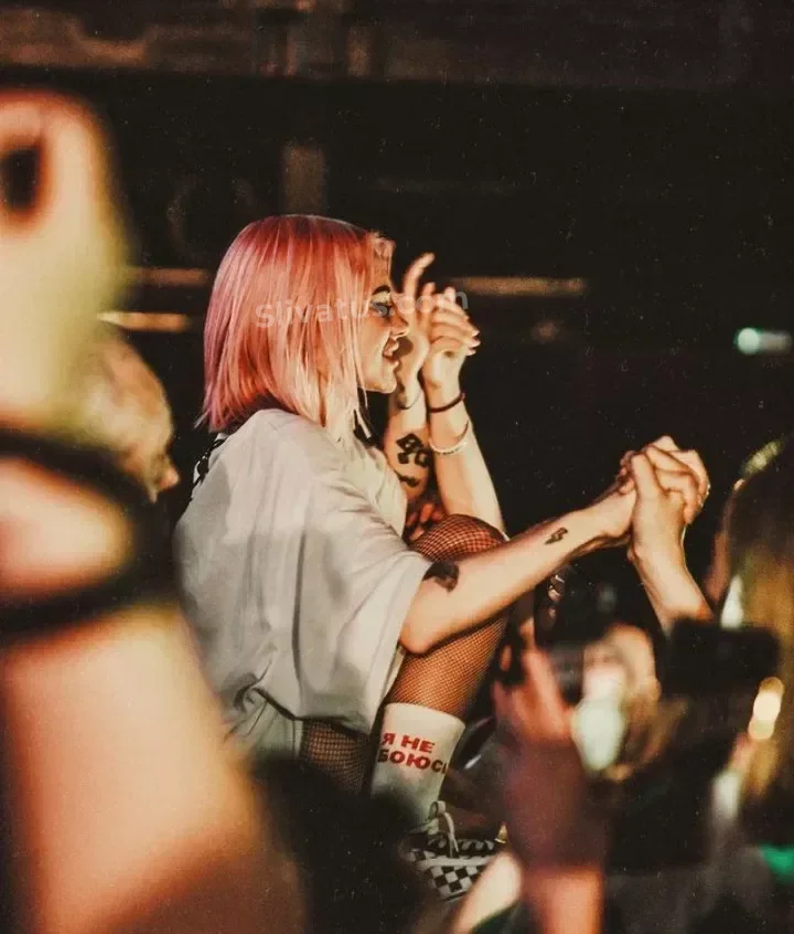 Эксклюзивный Эротическое фото тиктокерши Алина Олешева (Кис-Кис)