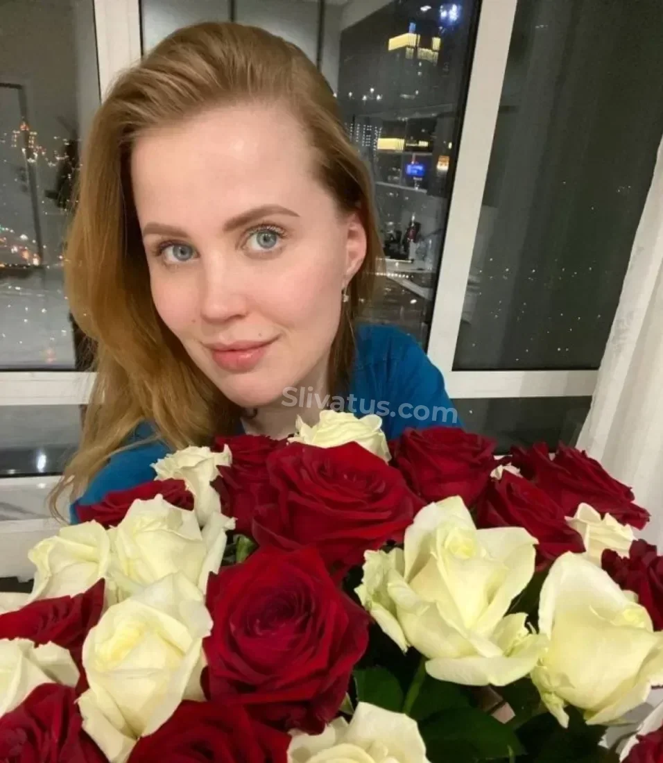 Эксклюзивный Фото голой модели Ангелина Робин Гуд