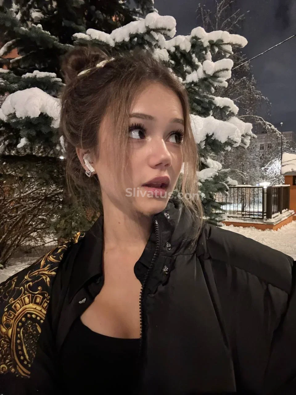 Эксклюзивный Горячее фото тиктокерши Антотка (antotkaa)