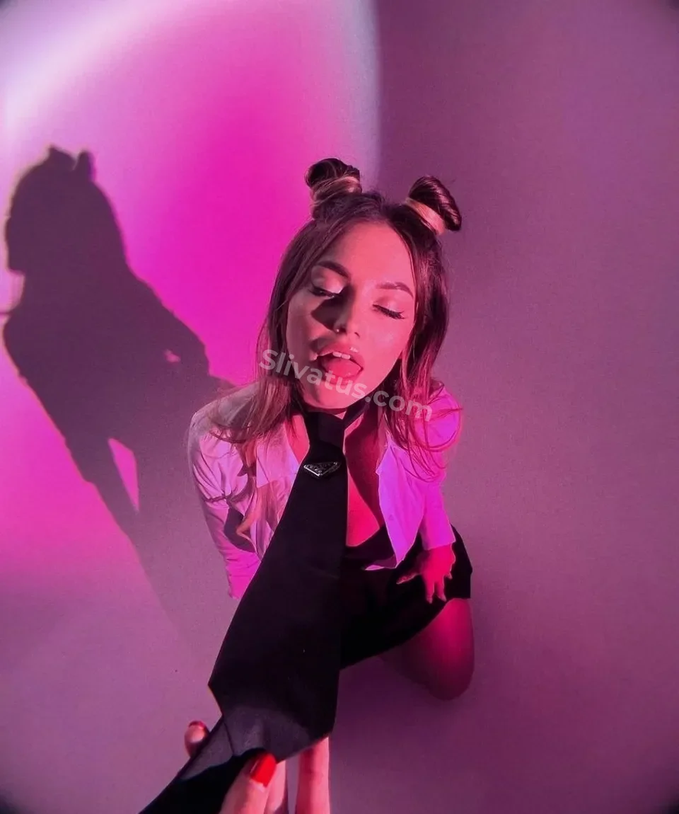 Эксклюзивный Слив блогерши Дилара Зинатуллина (influesii)