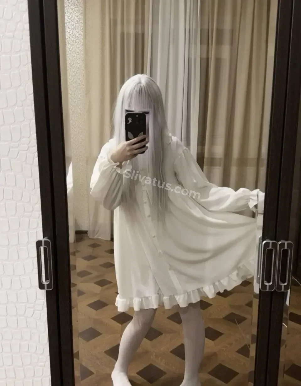 Эксклюзивный Слив голой блогерши Агра Киид (Agra Kiiid)