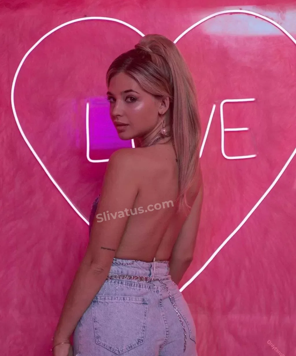 Эксклюзивный Слив русских тиктокерш  Аня Покров (Pokrov)