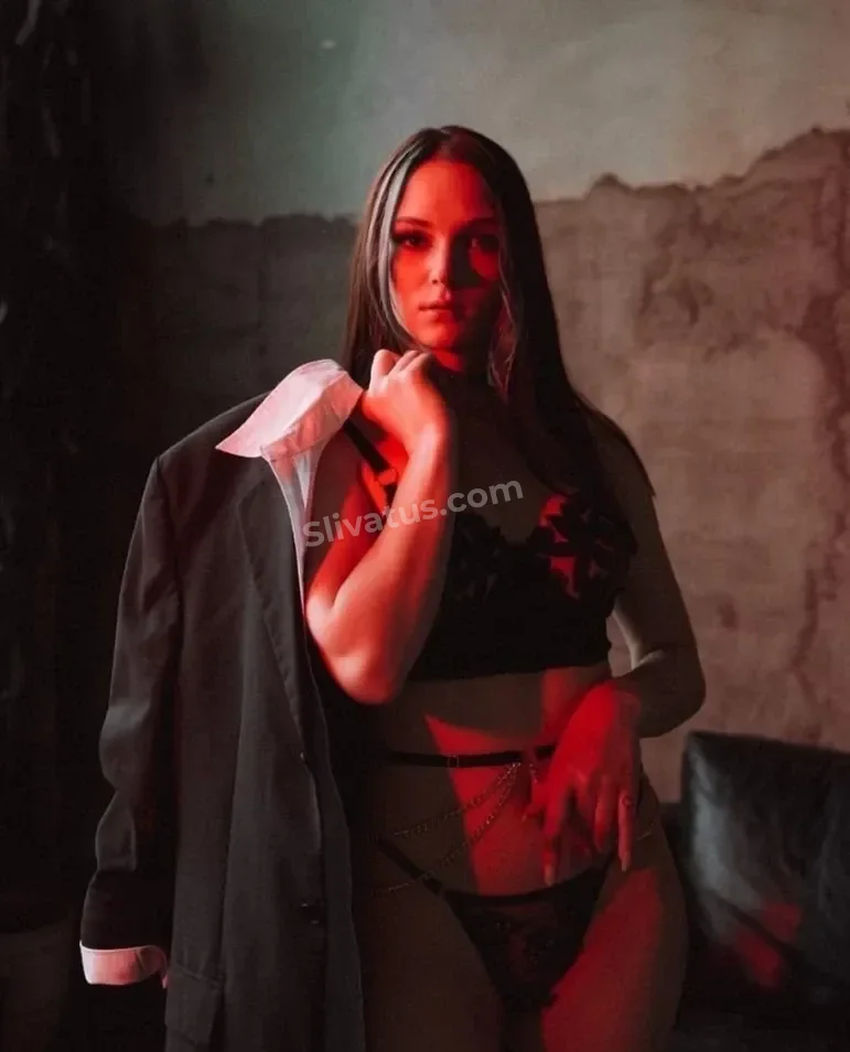 Эксклюзивный Слив секс блогерши Лерон Барон (leronbaron)