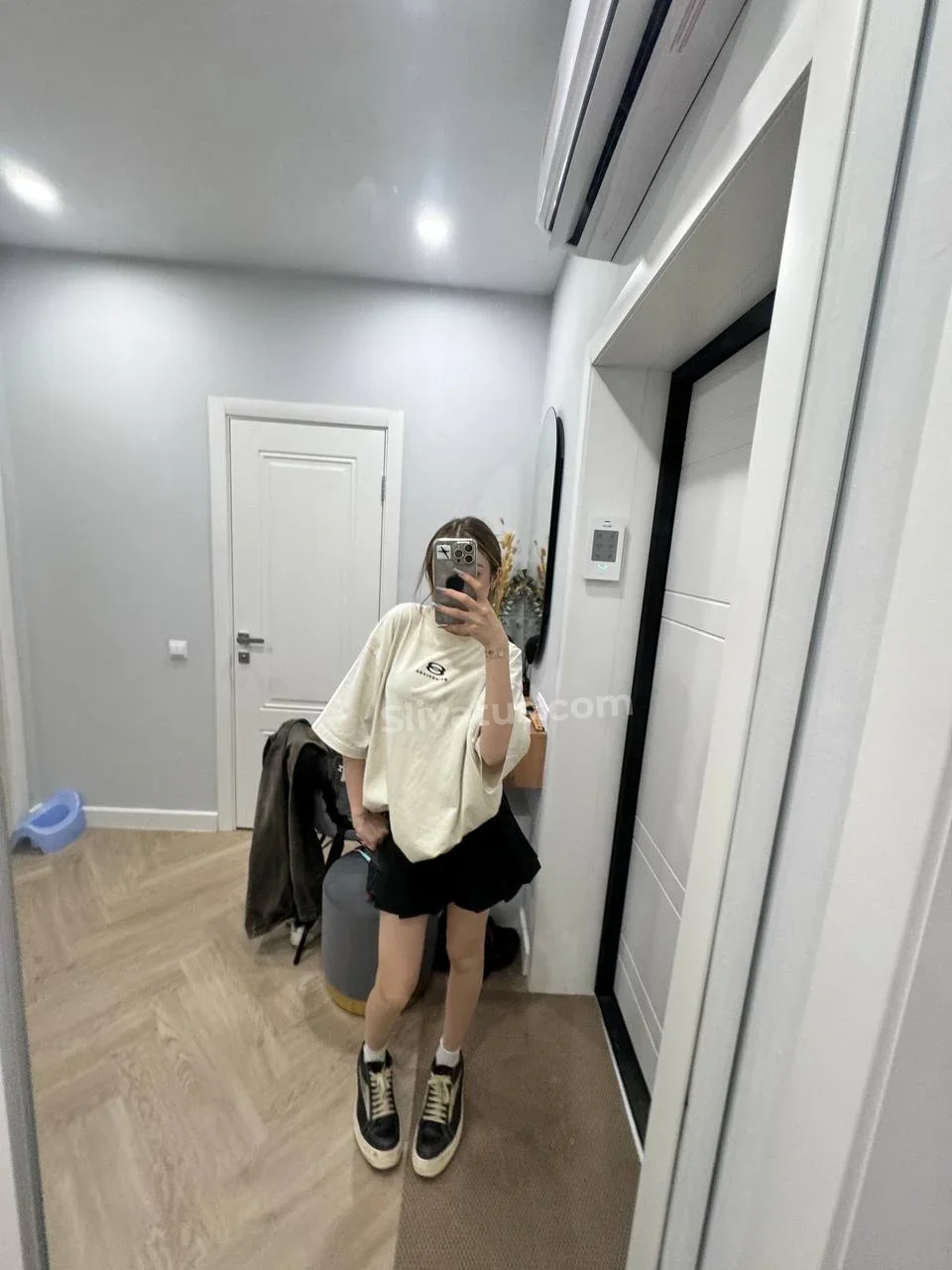 Горячее фото тиктокерши Антотка (antotkaa)