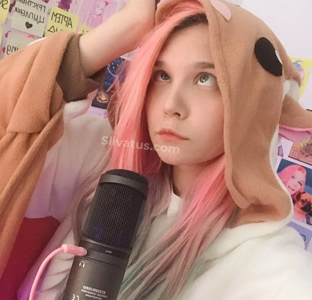 Горячий Голая тиктокерша Chio Yam на фото