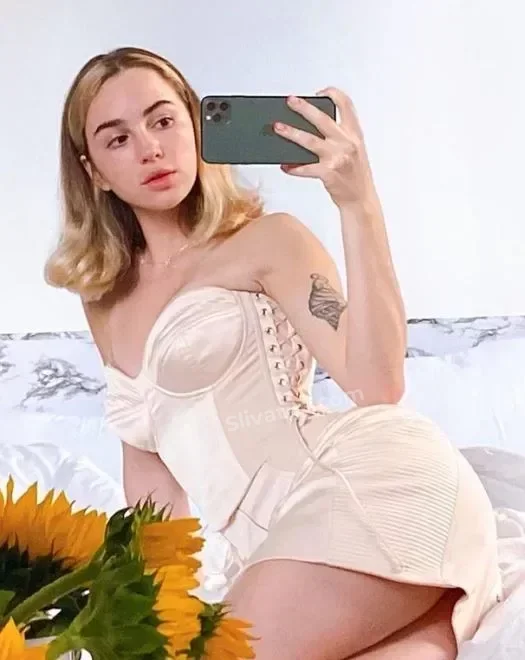 Горячий Марьяна Ро (maryanaro) блогерша без одежды