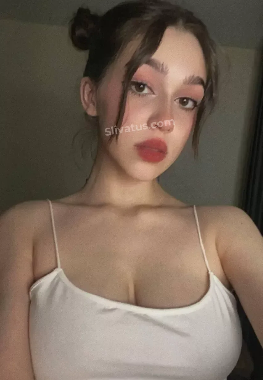 Горячий Rochersha (Настя Рочерша) - голая блогерша слив