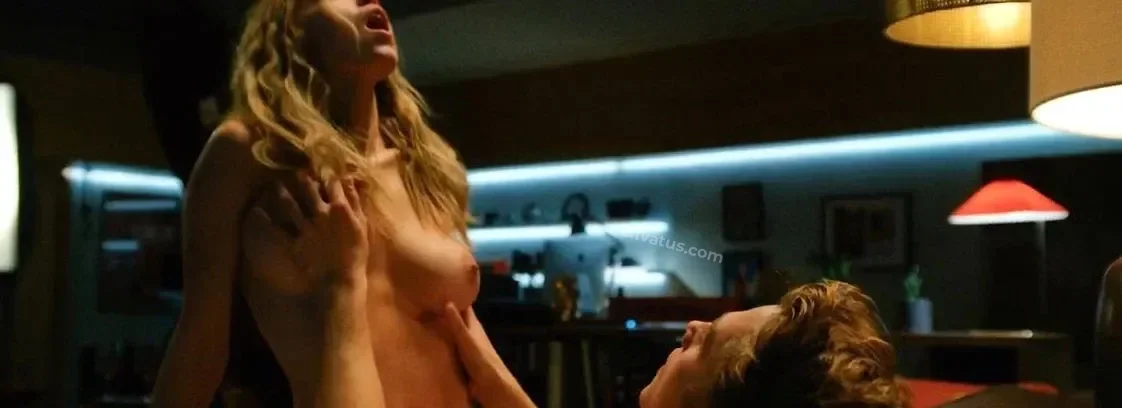 Горячий Слив русских популярных девушек и Сидней Суини