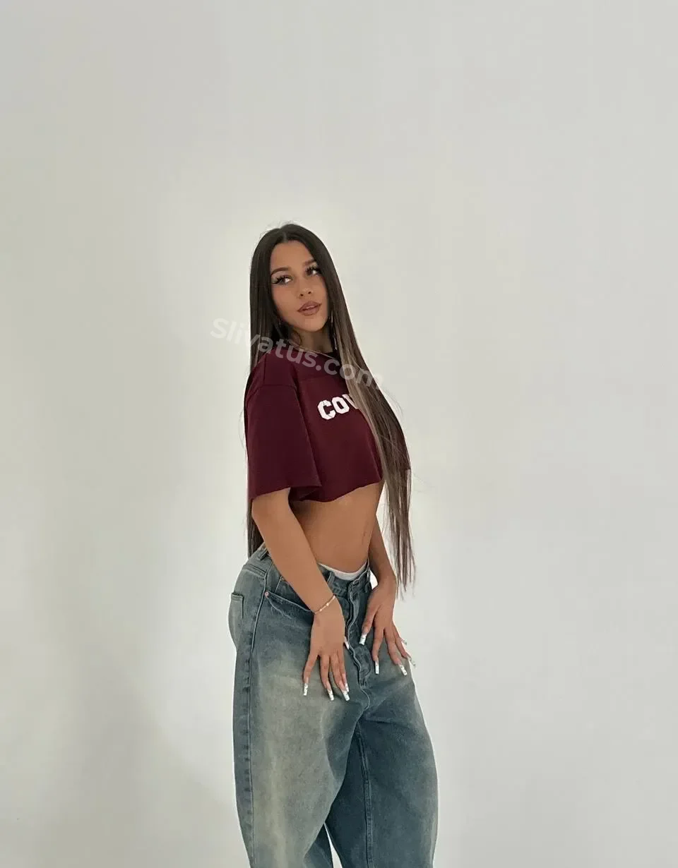 HD Эротическое фото тиктокерши Милана Некрасова