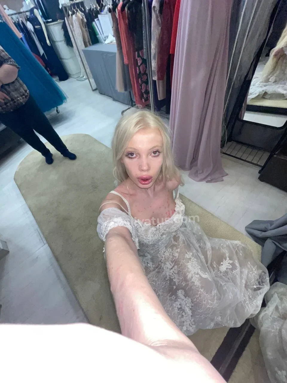 HD Эротическое фото тиктокерши Юля Финесс