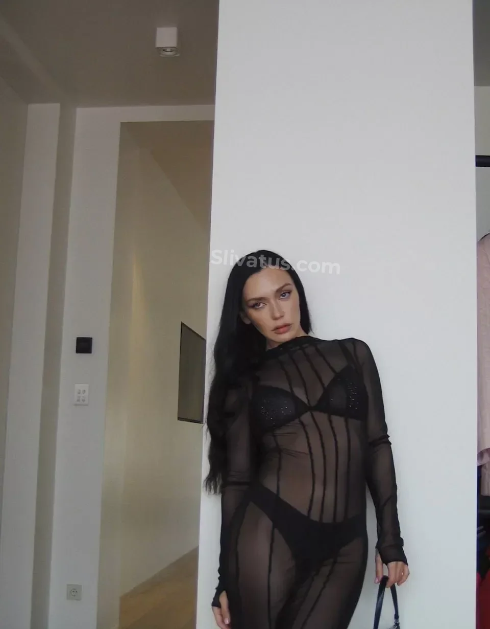 HD Горячее фото тиктокерши Ольга Серябкина