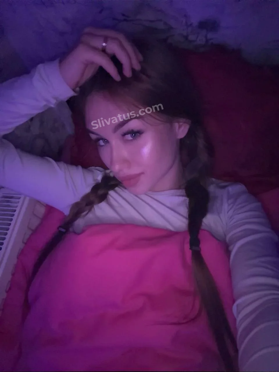 HD HD фото слива тиктокерши vikstimm