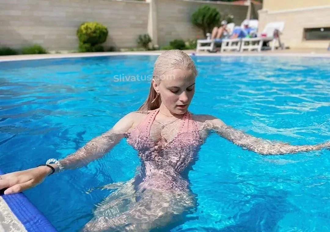 HD Слив голой блогерши Modestal