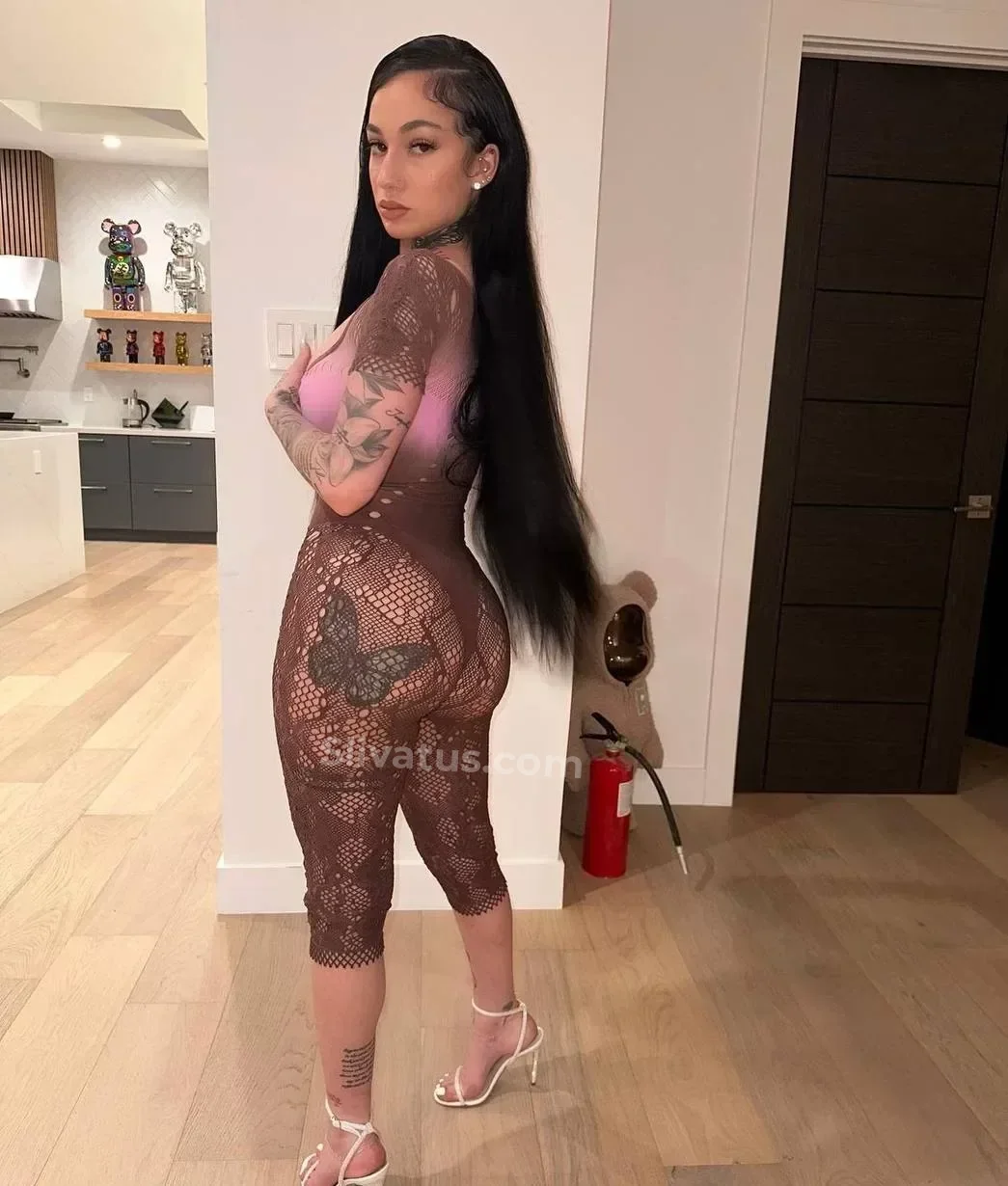 HD Слив интимного фото модели Chio Yam