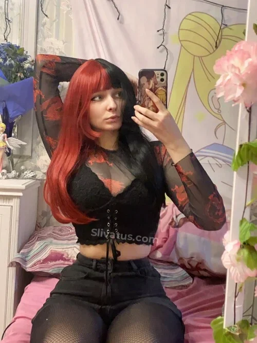 HD Слив интимного фото модели morticia_cos (Mia_green_tea)