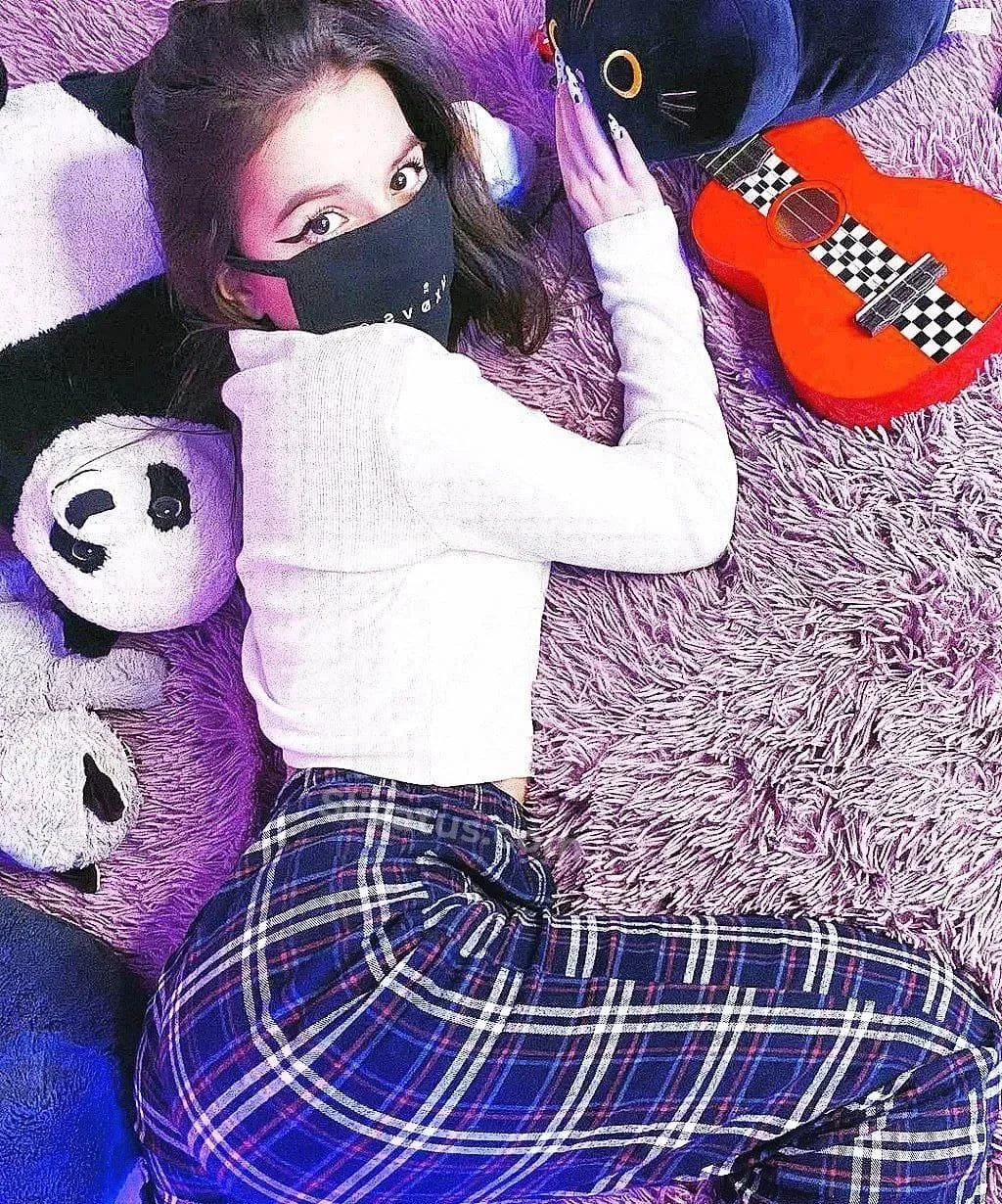 HD Слив русских блогерш Амина Тендерлибае (Tenderlybae)