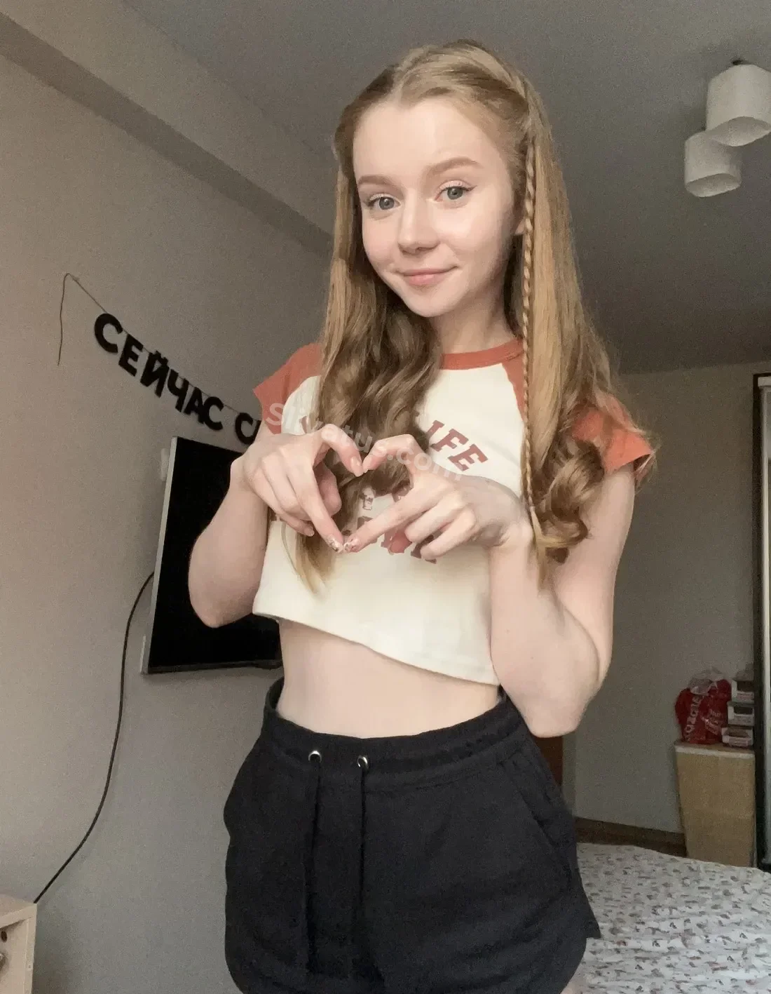 Интимный Алина Никитина модель без одежды