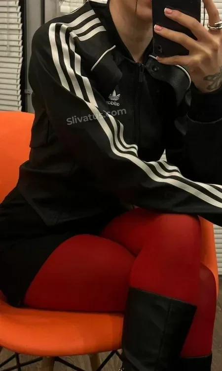 Интимный Эксклюзивный слив тиктокерши Генсуха (Gensyxa)