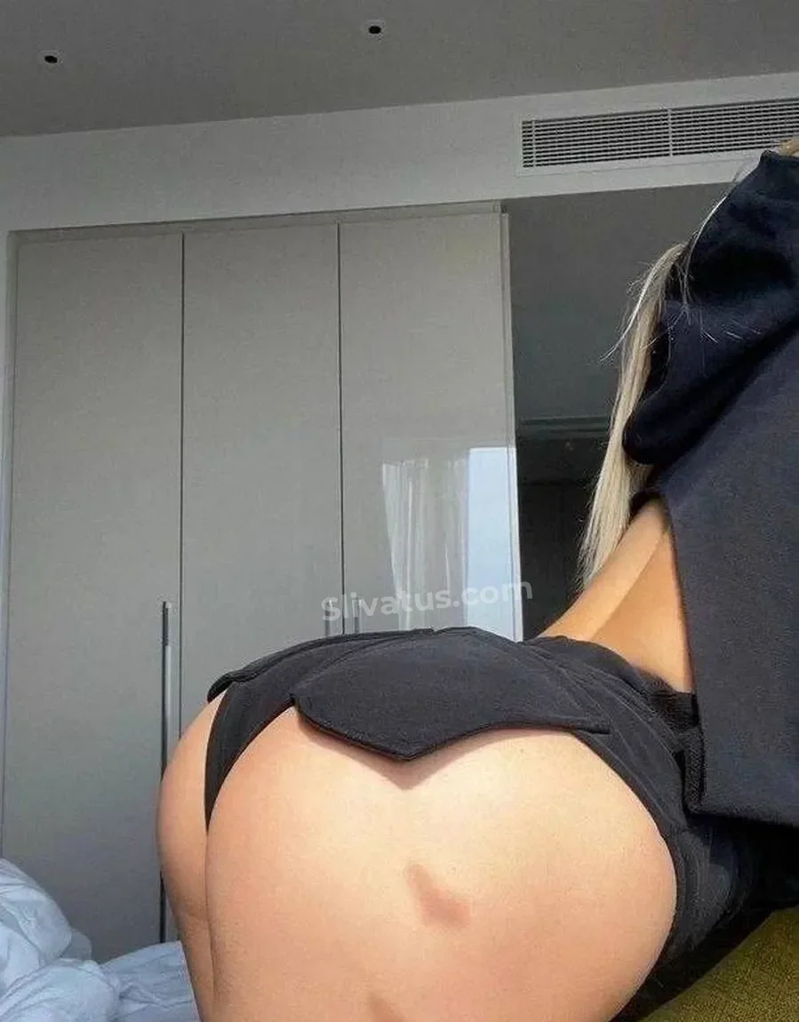 Интимный Эротическое фото тиктокерши Дилара Зинатуллина (influesii)