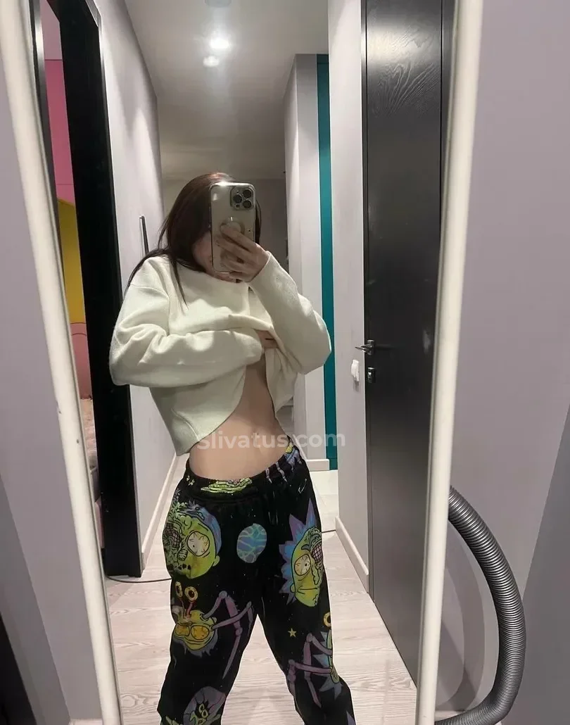 Интимный Фасолька (fasoollka) блогерша без одежды