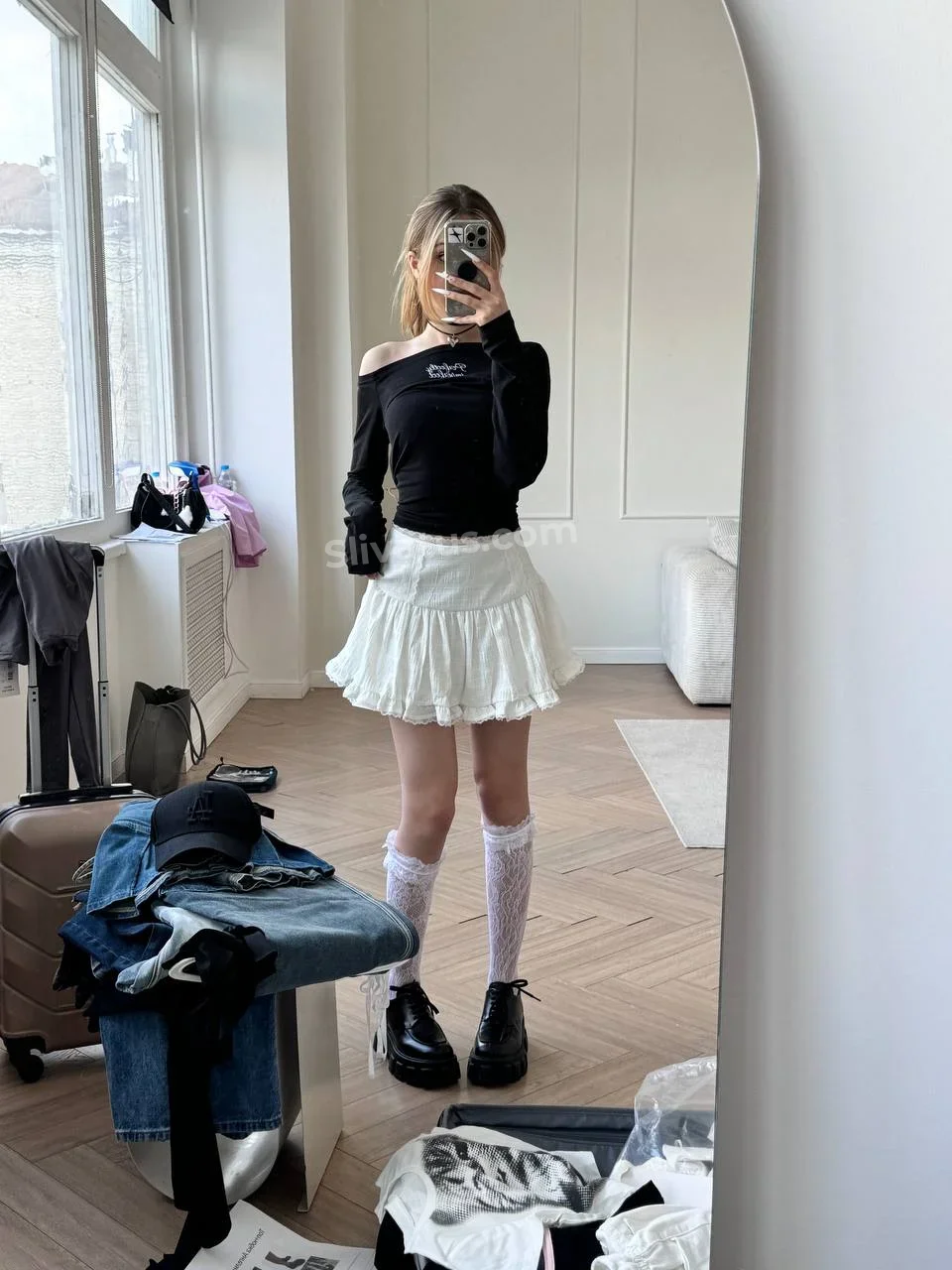 Интимный Голая тиктокерша Антотка (antotkaa) на фото