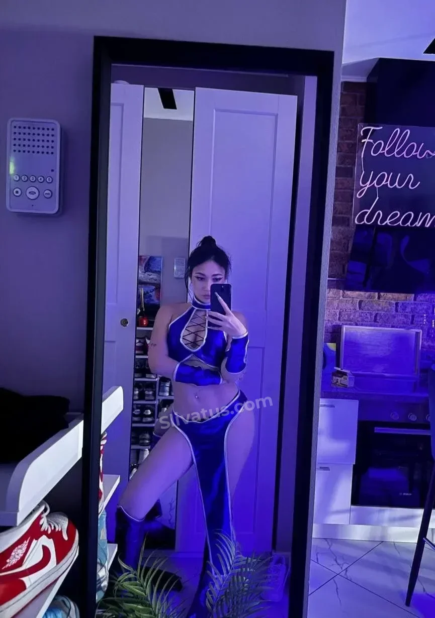 Интимный Голая тиктокерша Екатзе (Ekatze007) на фото