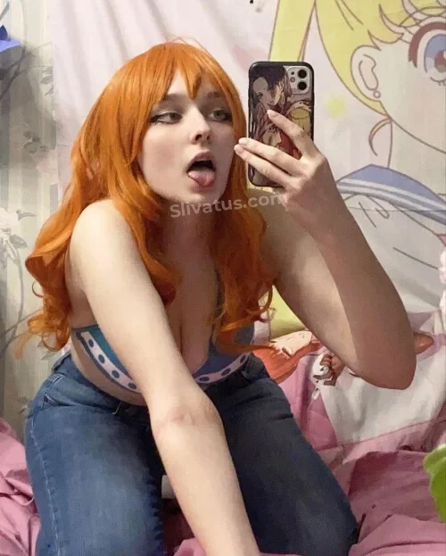 Интимный Голая тиктокерша morticia_cos (Mia_green_tea) на фото